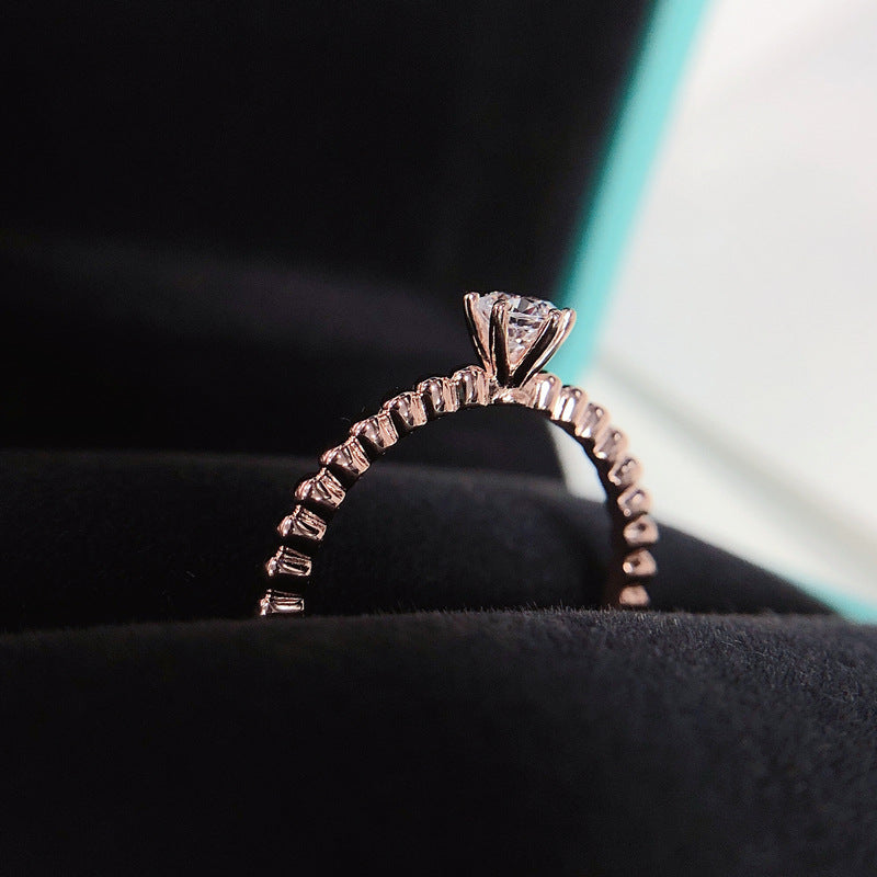 925 Silver Gold-plated Ring 30 Points Bead Edge Simple Temperament Moissanite